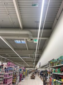 návrh a montáž núdzového osvetlenia pre Tesco Bratislava